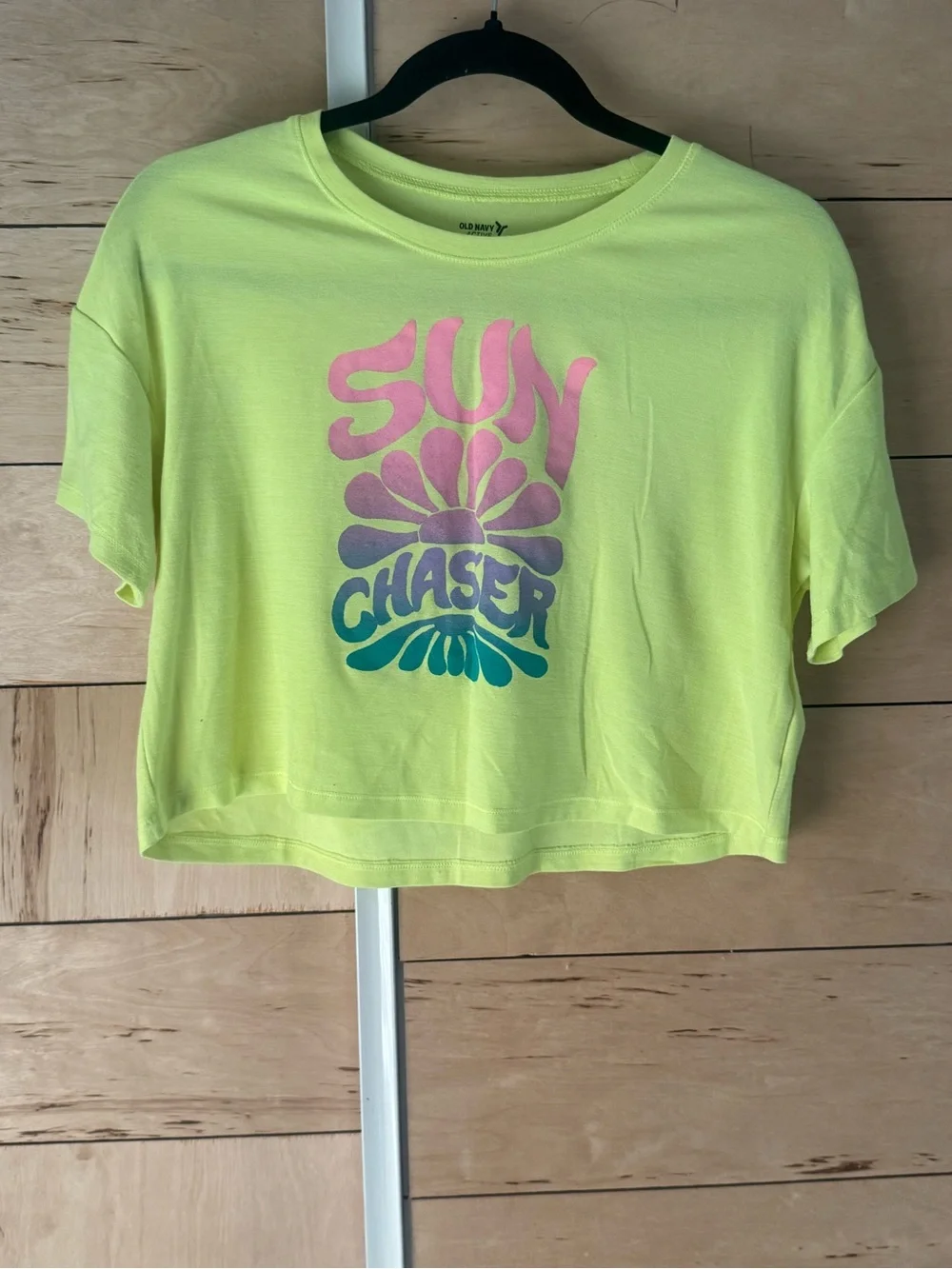 Old Navy cropped crew